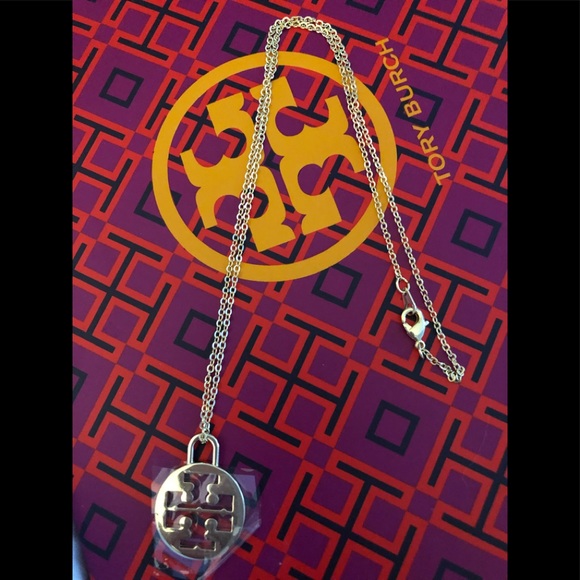 ❤️Authentic Tory Burch Charm Necklace ❤️ - Picture 2 of 5